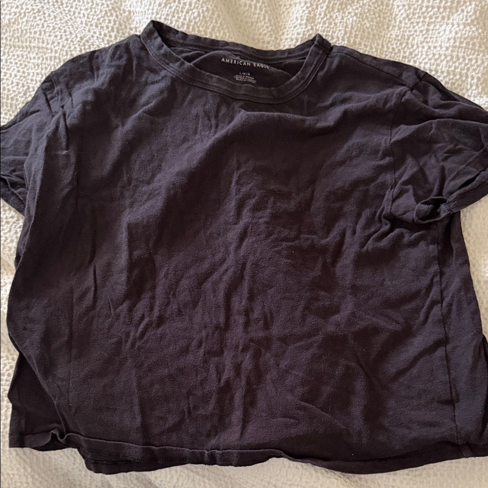 American Eagle Outfitters Black Short Sleeve Tee